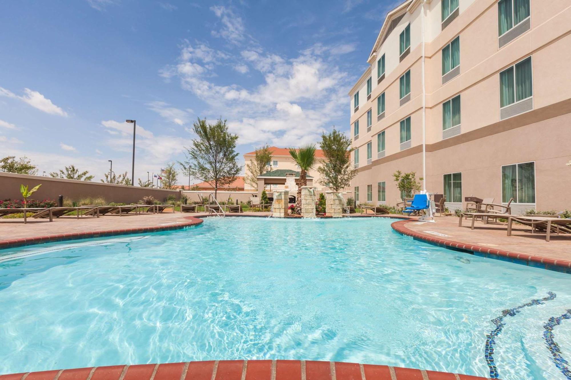 Hilton Garden